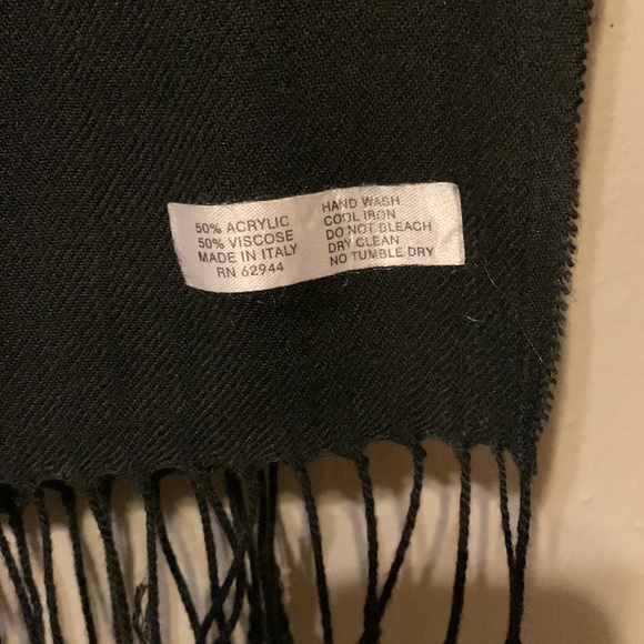 Scarf - Picture 2 of 2